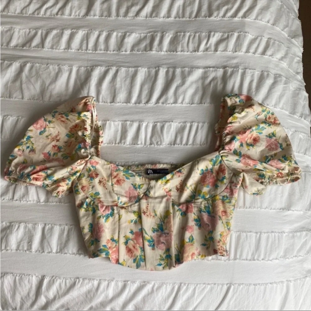 Zara floral crop top - Picture 1 of 3